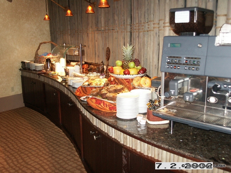 Concierge lounge food